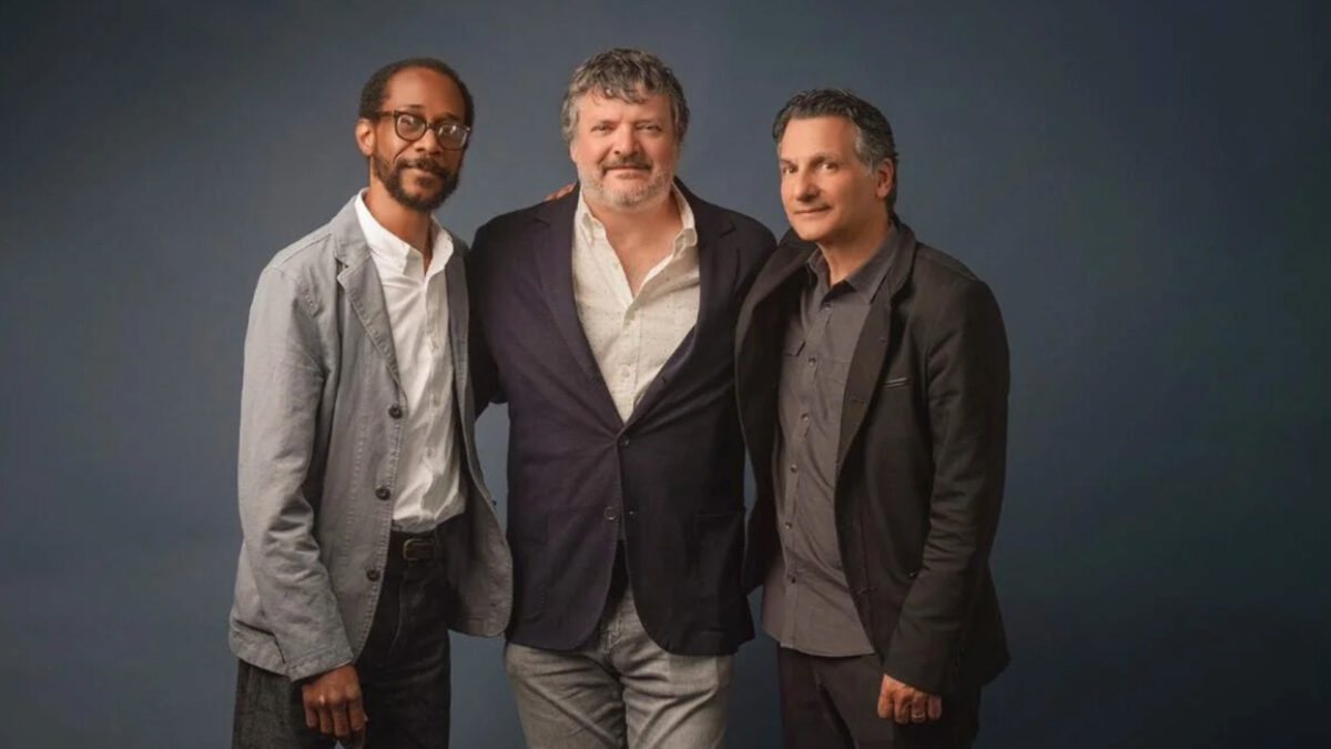 Bild på Jon Cowherd Trio with Tony Scherr & Brian Blade