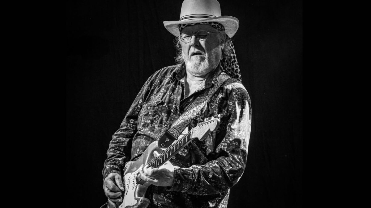 Bild på Clas Yngström Trio – Tribute to Hendrix