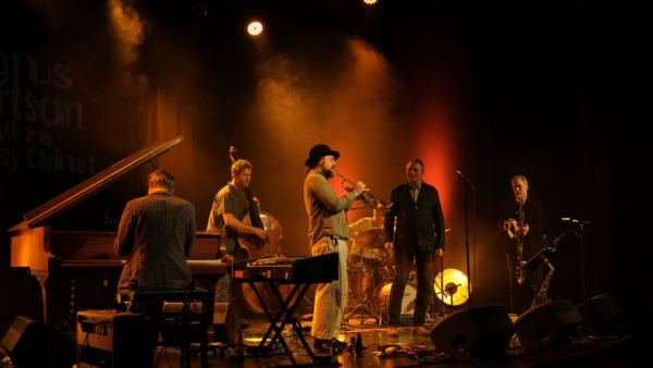 Bild på Magnus Carlson & The Moon Ray Quintet